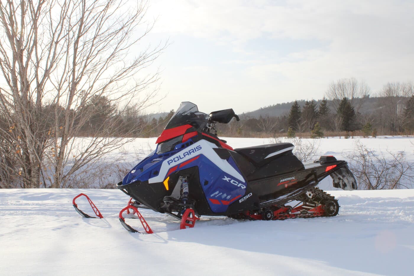 Essai court terme : Polaris 650 INDY XCR 128 2022 – Analyse pré-randonnée