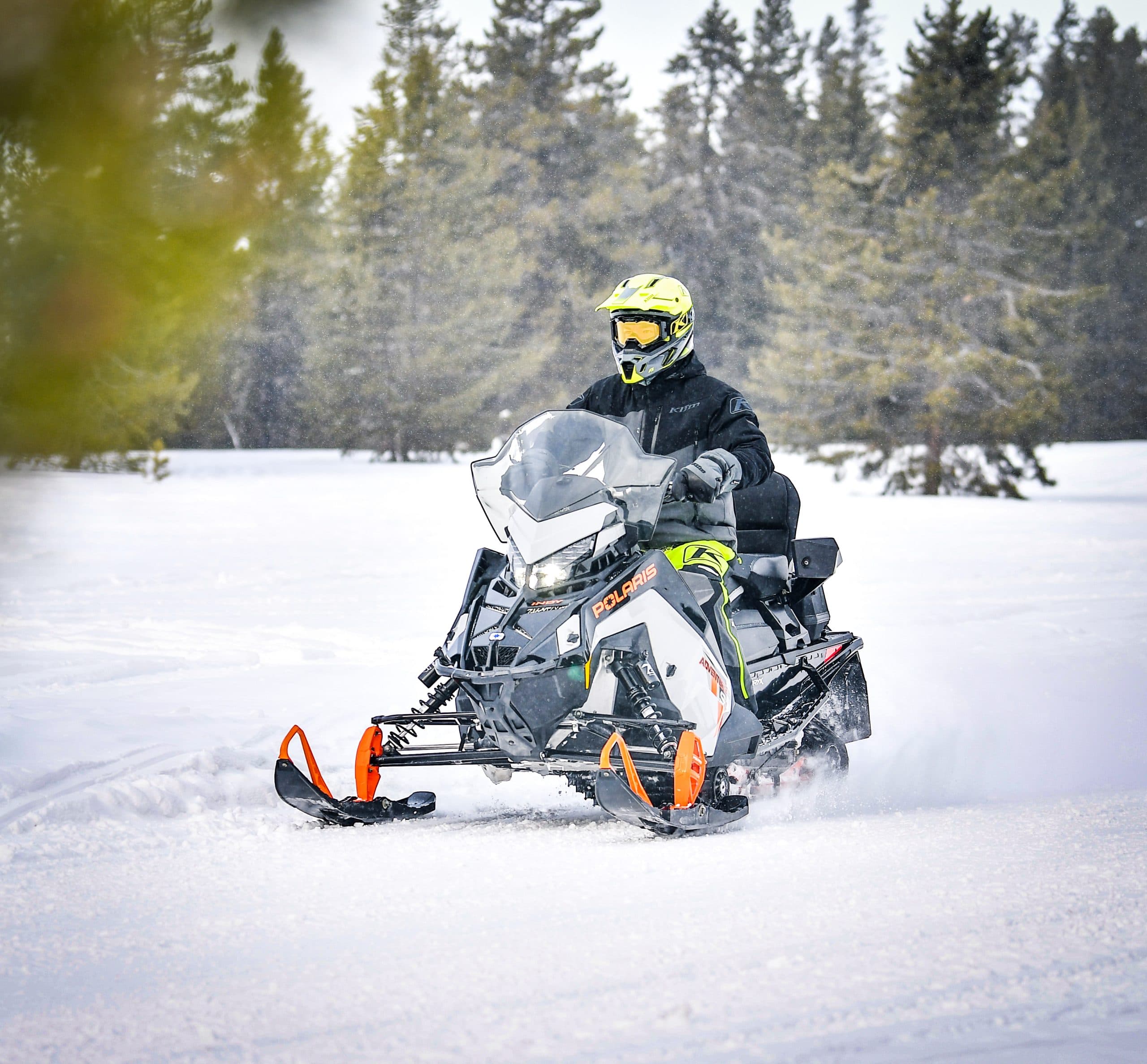 Polaris ProStar S4 Indy Adventure X2 137 2023