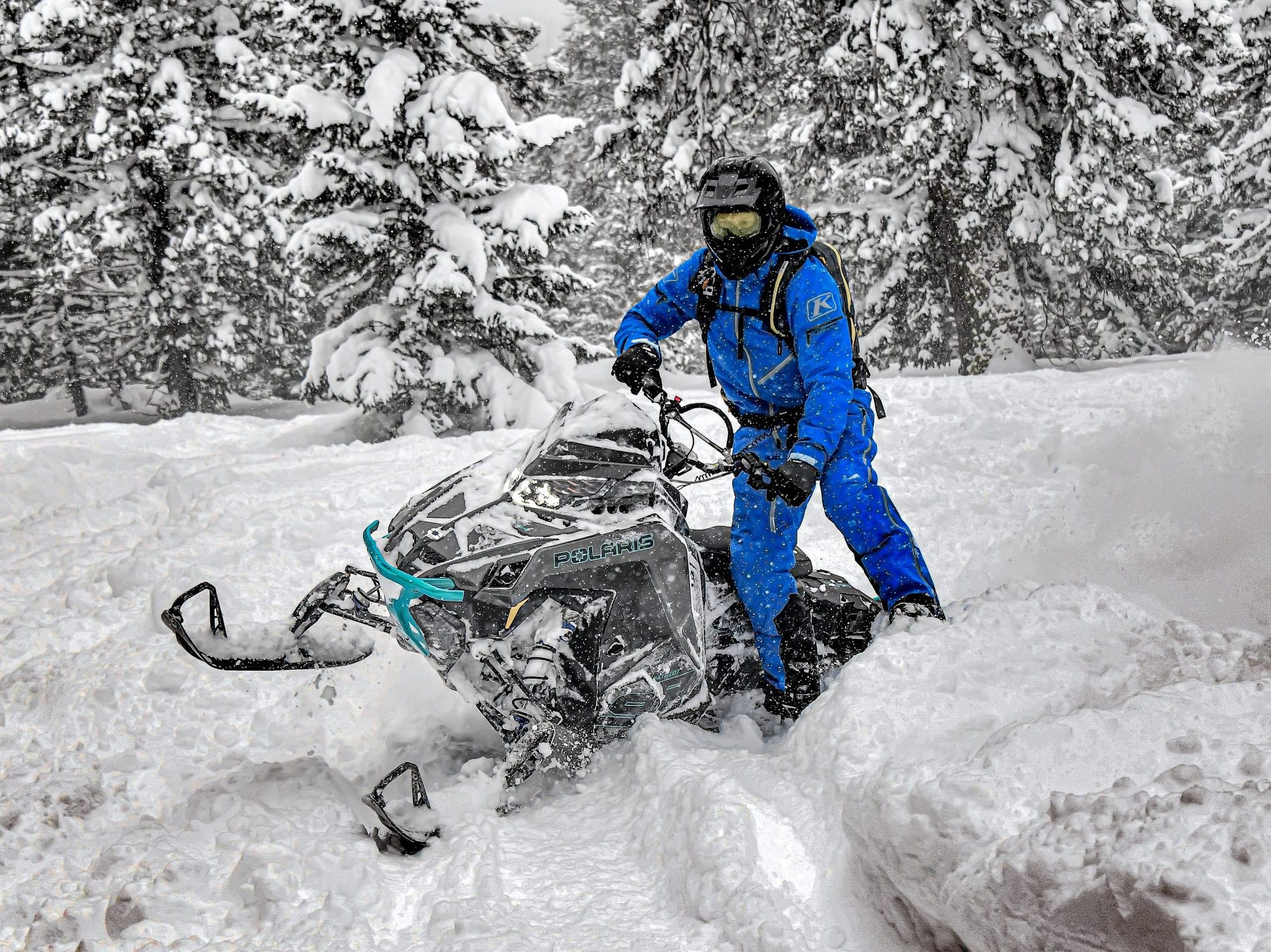 Polaris Pro RMK Slash 155 3.25 vs Khaos 2024