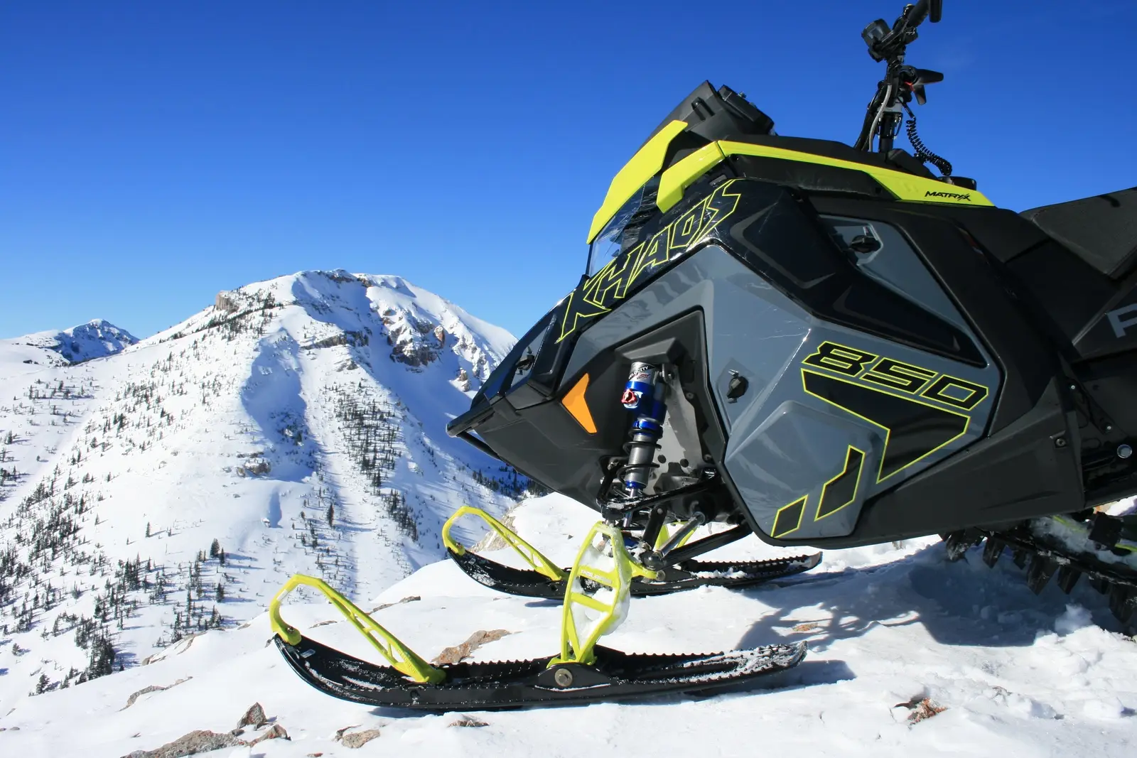 Préparer votre motoneige pour l’hiver : guide complet en 6 étapes