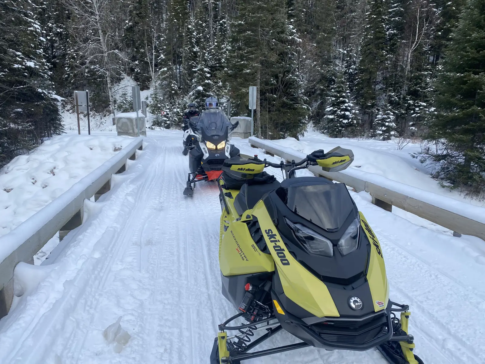 Analyse prérandonnée du Backcountry X-RS 2025 de Ski-Doo