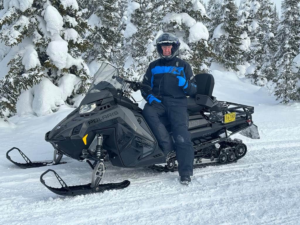 La 650 TITAN Adventure 2025 en hors-piste : un tour du chapeau complet pour cette motoneige multisegment