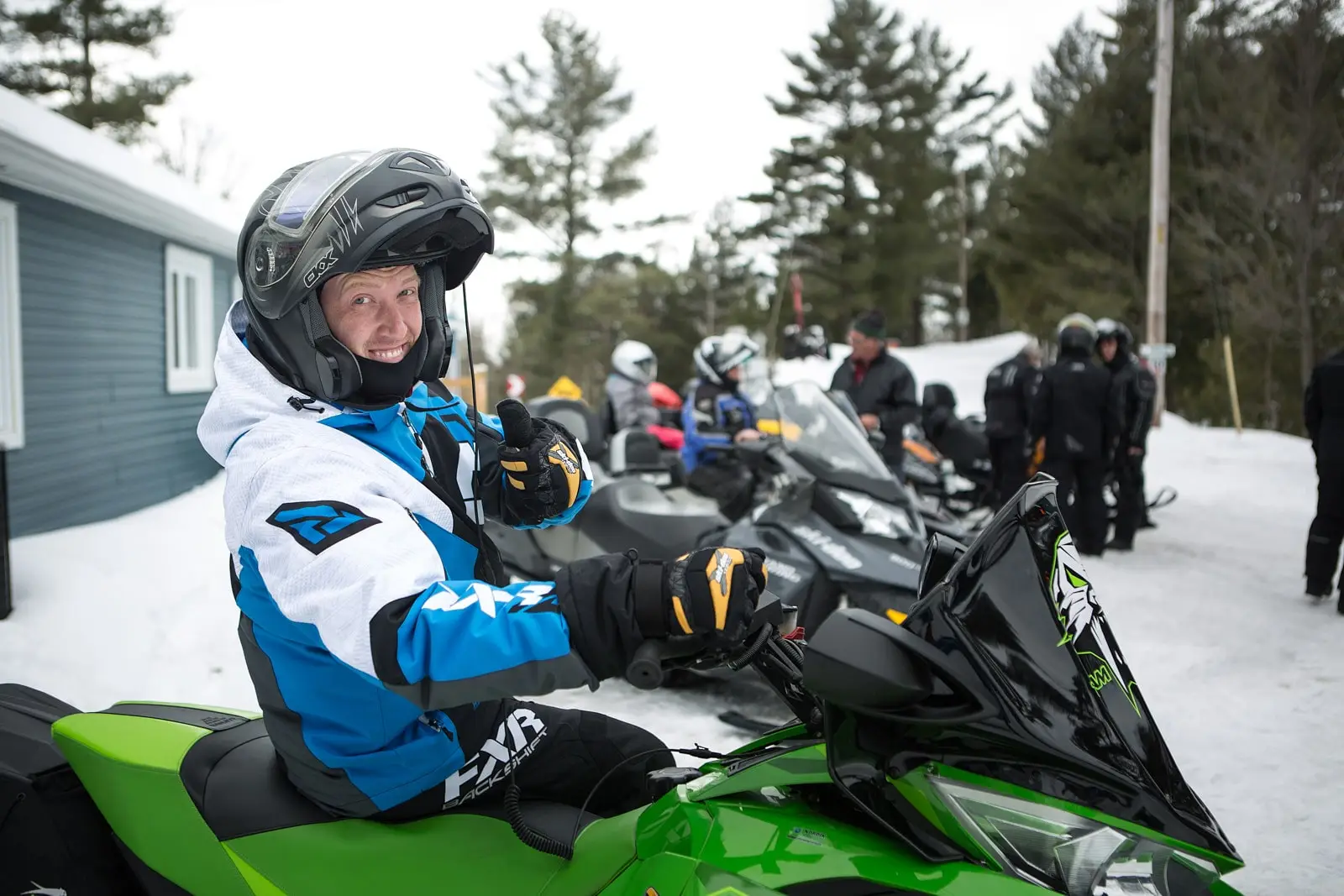 Préparez votre prochain voyage en motoneige au Québec : guide ultime