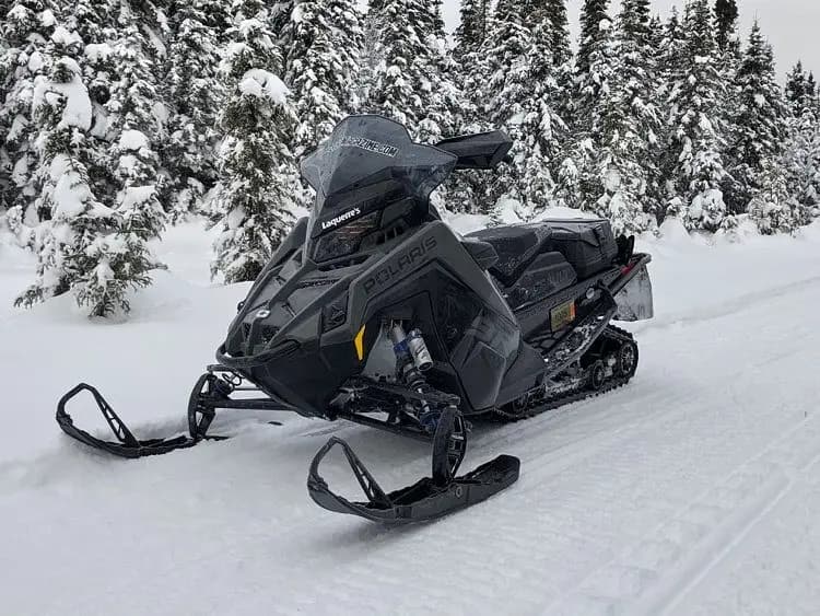Polaris Patriot 9R Switchback Assault 2025 : au-delà de mes premières impressions