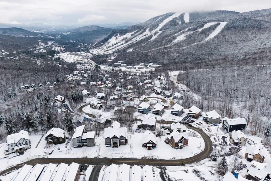 Chalets Alpins de Stoneham : un weekend mémorable en pleine nature