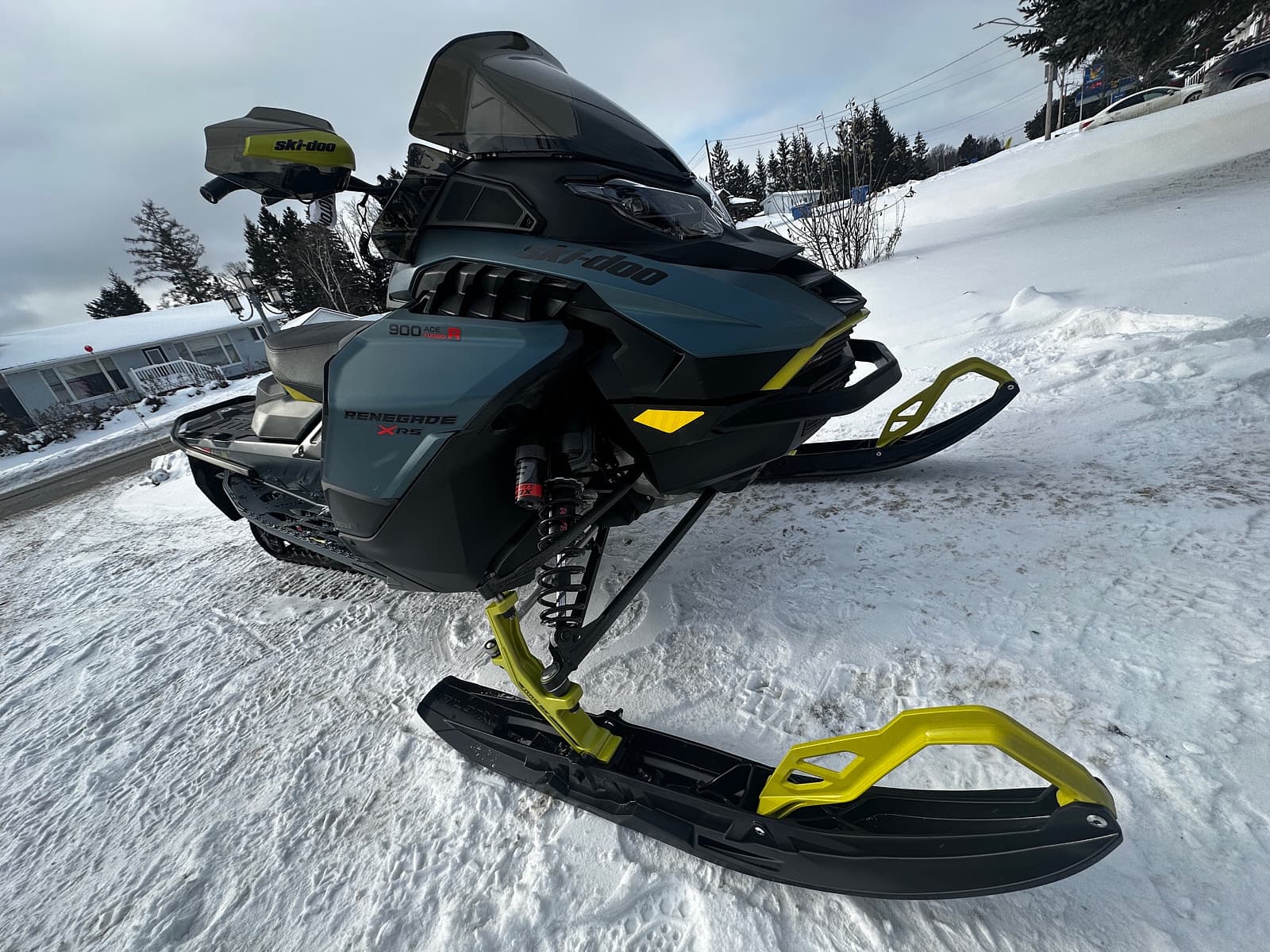 Ski-Doo Renegade X-RS 900 ACE Turbo R 2026 : des attentes élevées pour la saison
